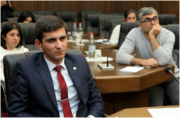 Դատական կարգով վիճարկում է «կարմիր գծերի թանկացումը», որի առնչությամբ կազմված դիմումը պատրաստվել է Իմ և «Մայր Հայաստան» շարժման համագործակցության արդյունքում